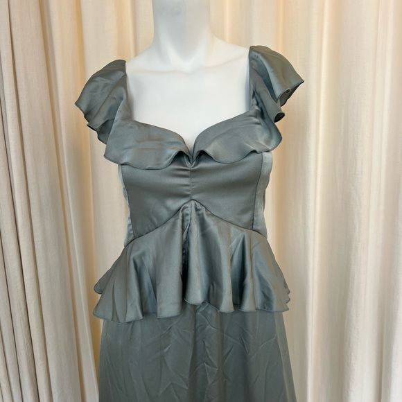 Show Me Your Mumu Reese Ruffle Dress in Silver Sage Luxe Satin size Medium - Picture 6 of 9